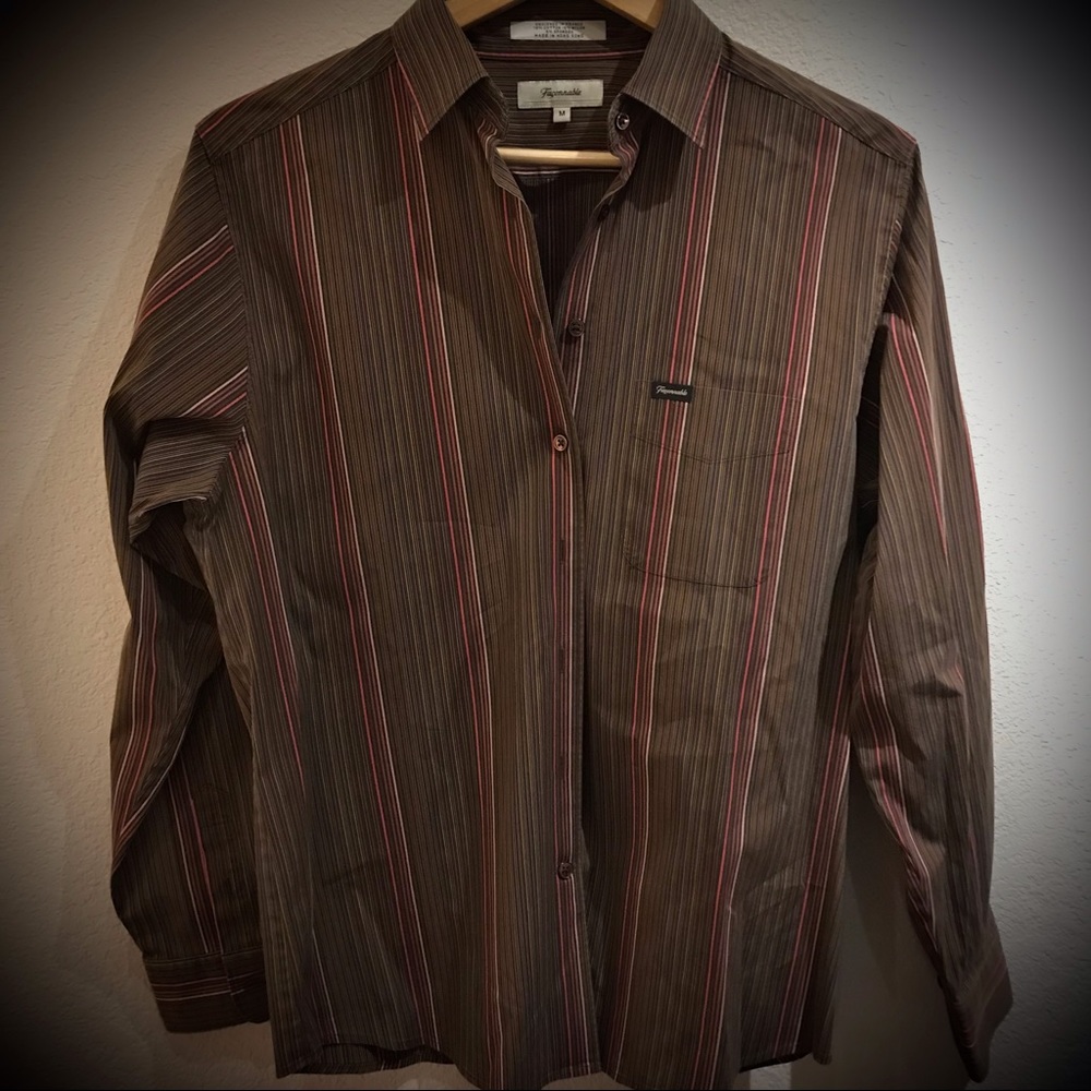 Façonnable designed in France Women’s Burton shirt